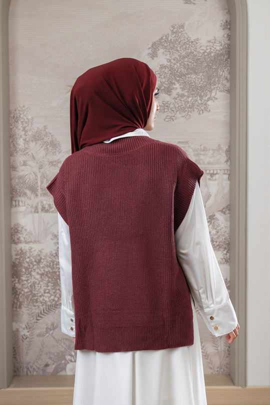 Mecy Sleeveless Knit Vest Pomegranate