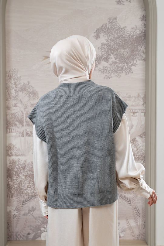 Mecy Sleeveless Knit Vest Carbon Grey