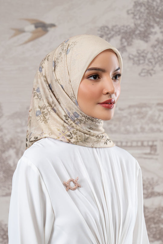 Ramiya Scarf Swarna Pala