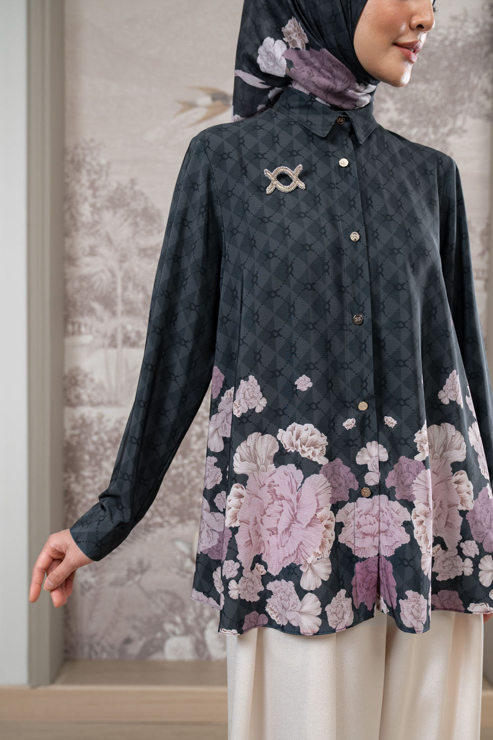 Rosette Shirt 2.0 (Minor) Charcoal