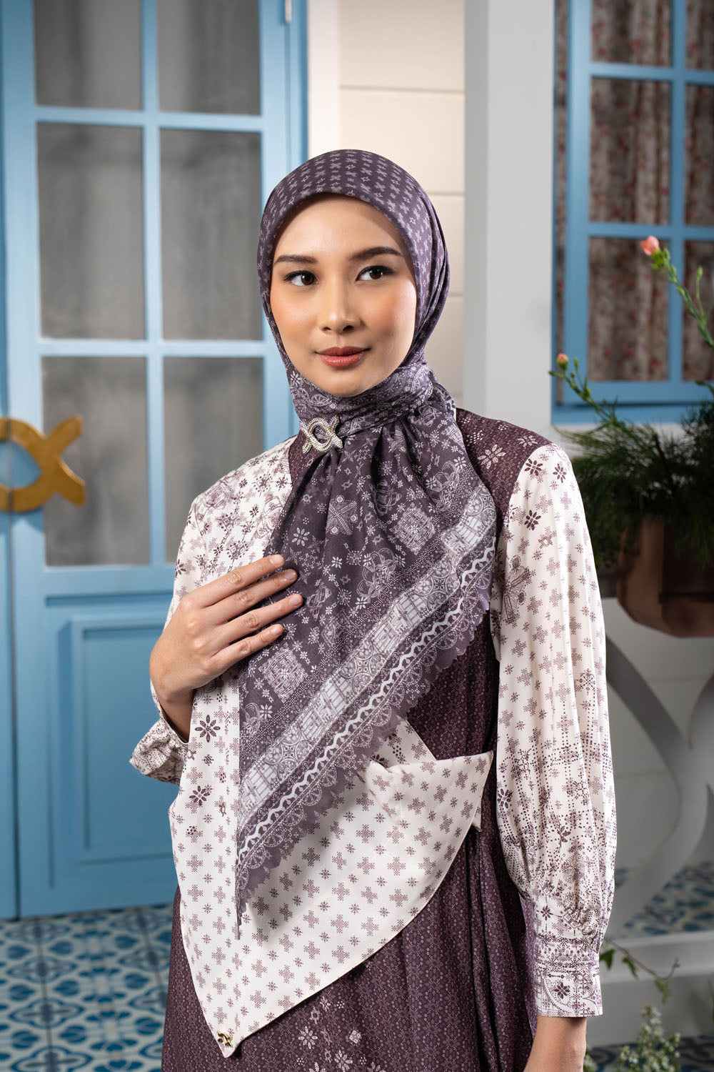 Diyasmara Scarf Tengguli