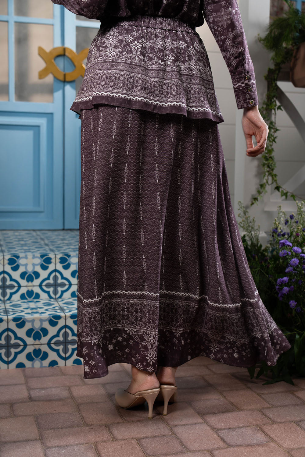 Diyasmara Skirt Tengguli