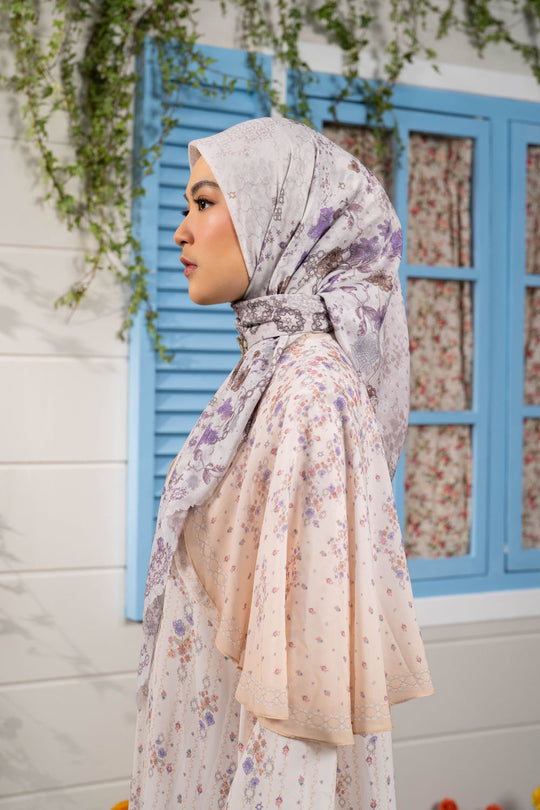 Amertha Scarf Nayara