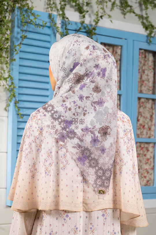 Amertha Scarf Nayara