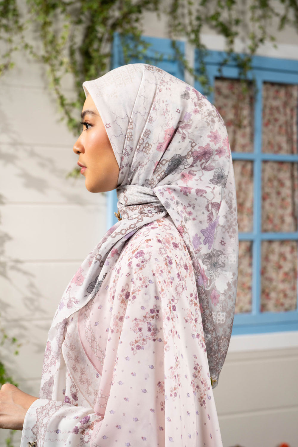 Amertha Scarf Kalindra