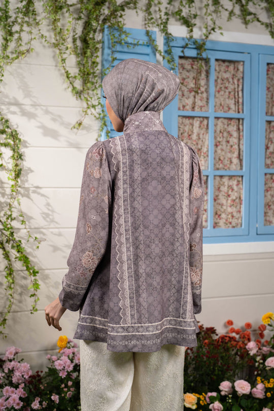 Nayandari Shirt Watu