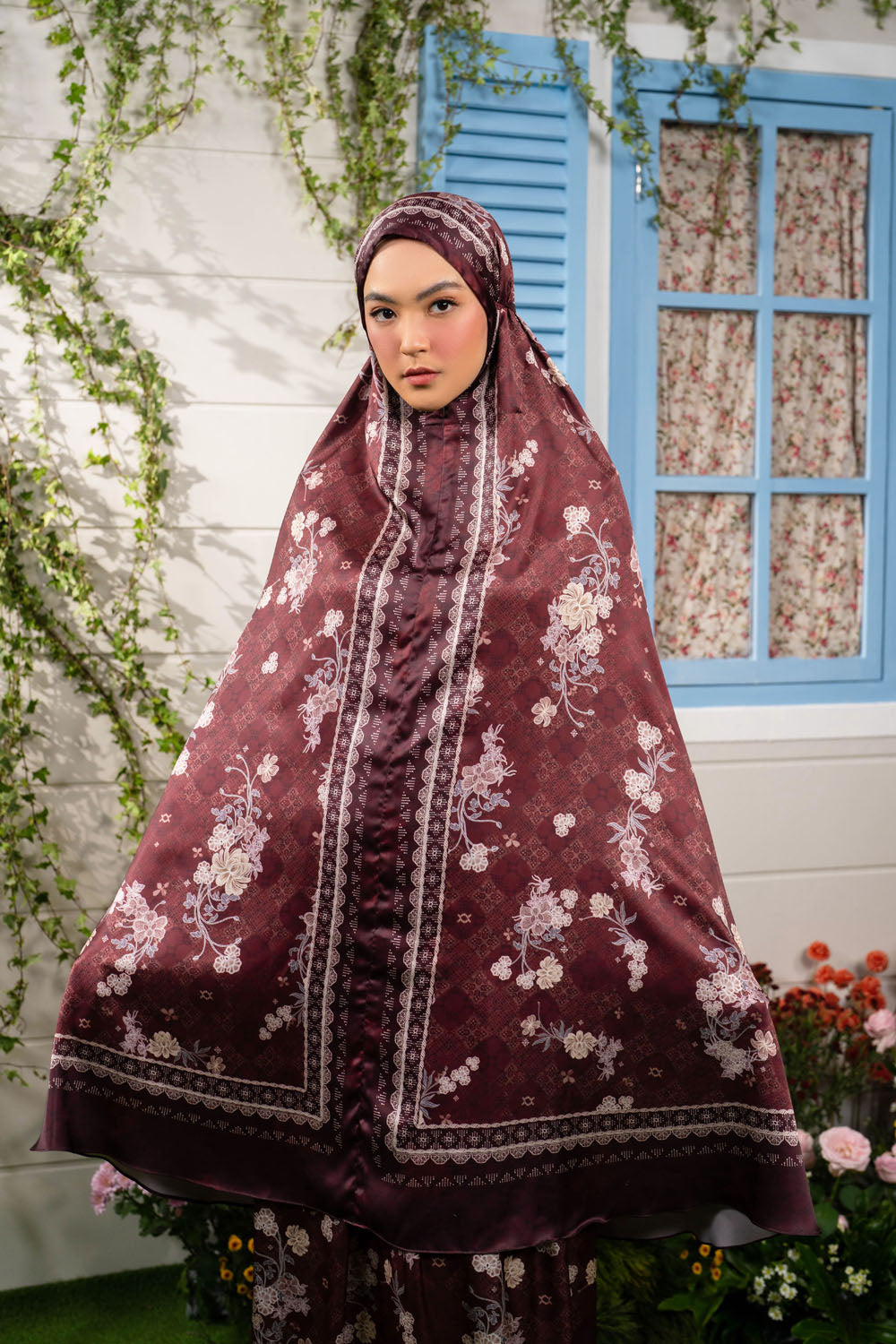 Nayandari Prayer Set Samya