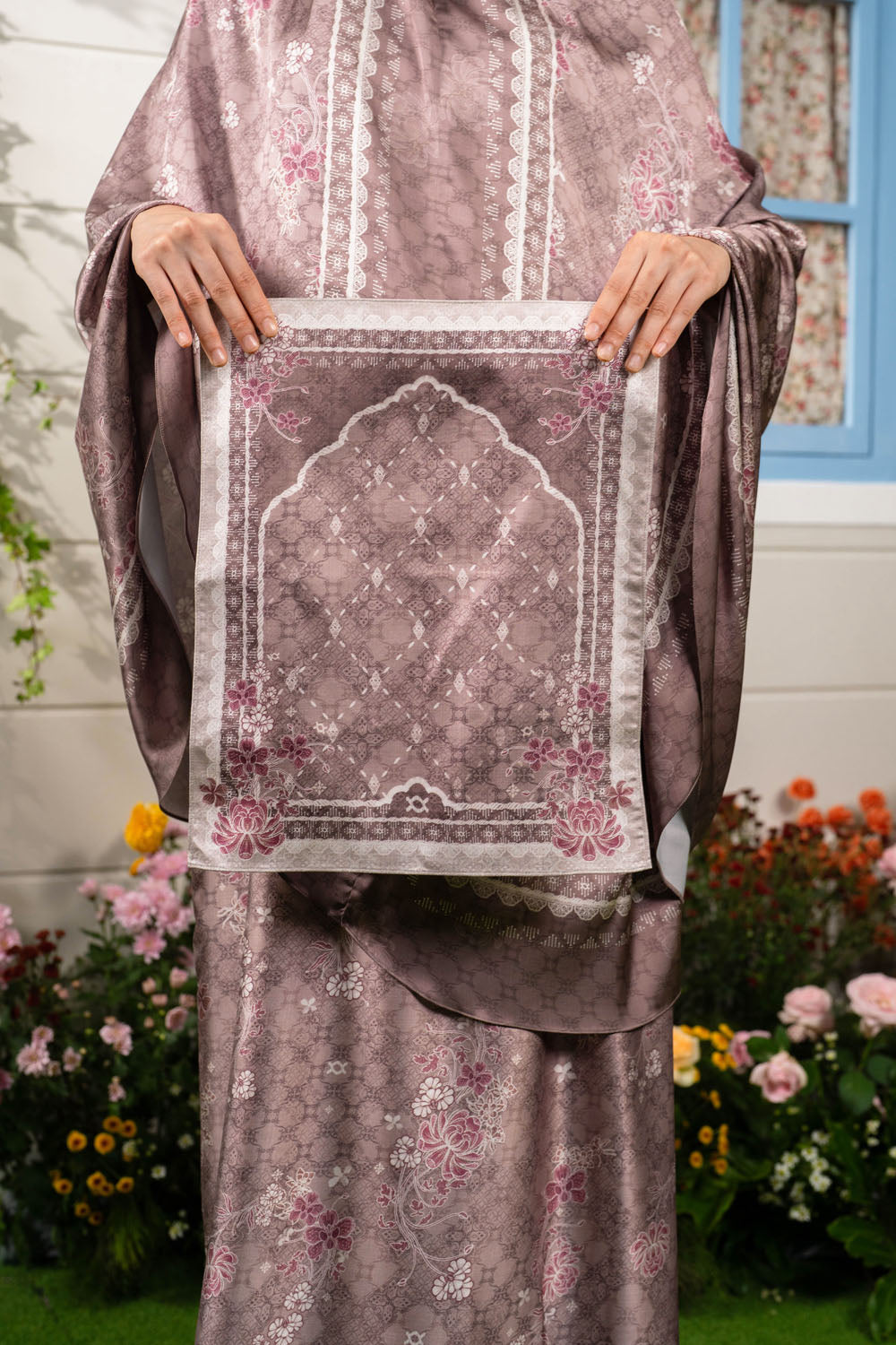 Nayandari Prayer Set Sogan