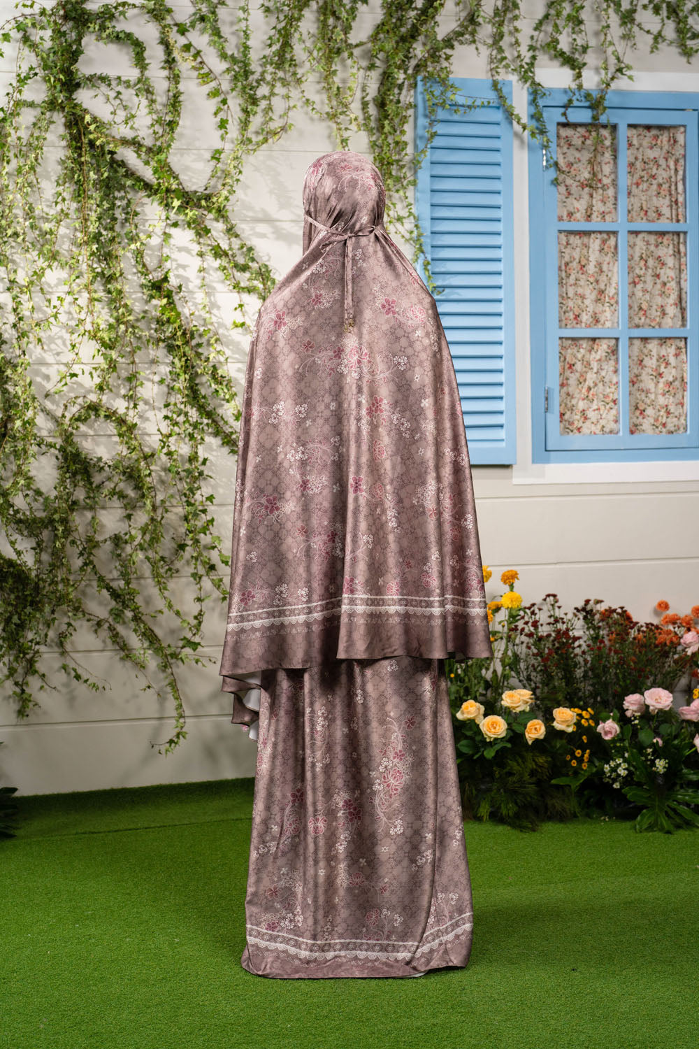 Nayandari Prayer Set Sogan