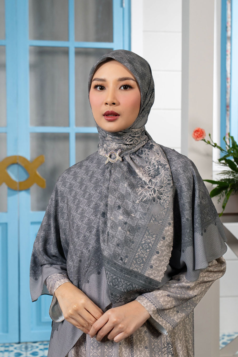 Talaruna Scarf Grisa