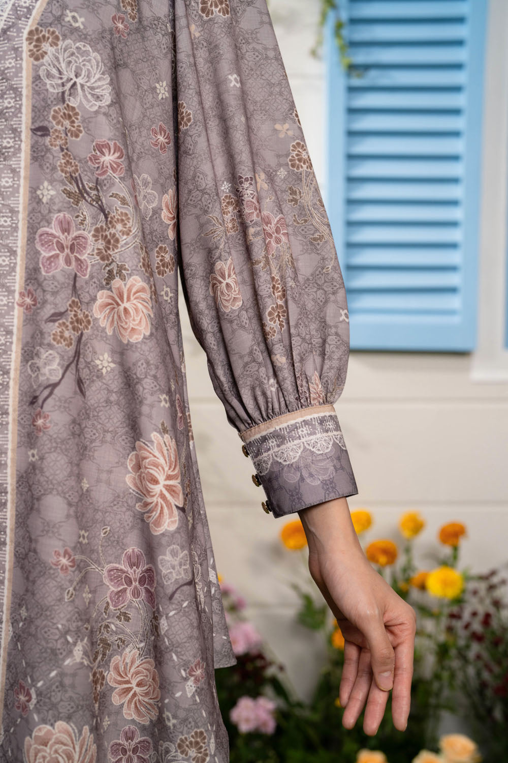 Nayandari Tunic Watu