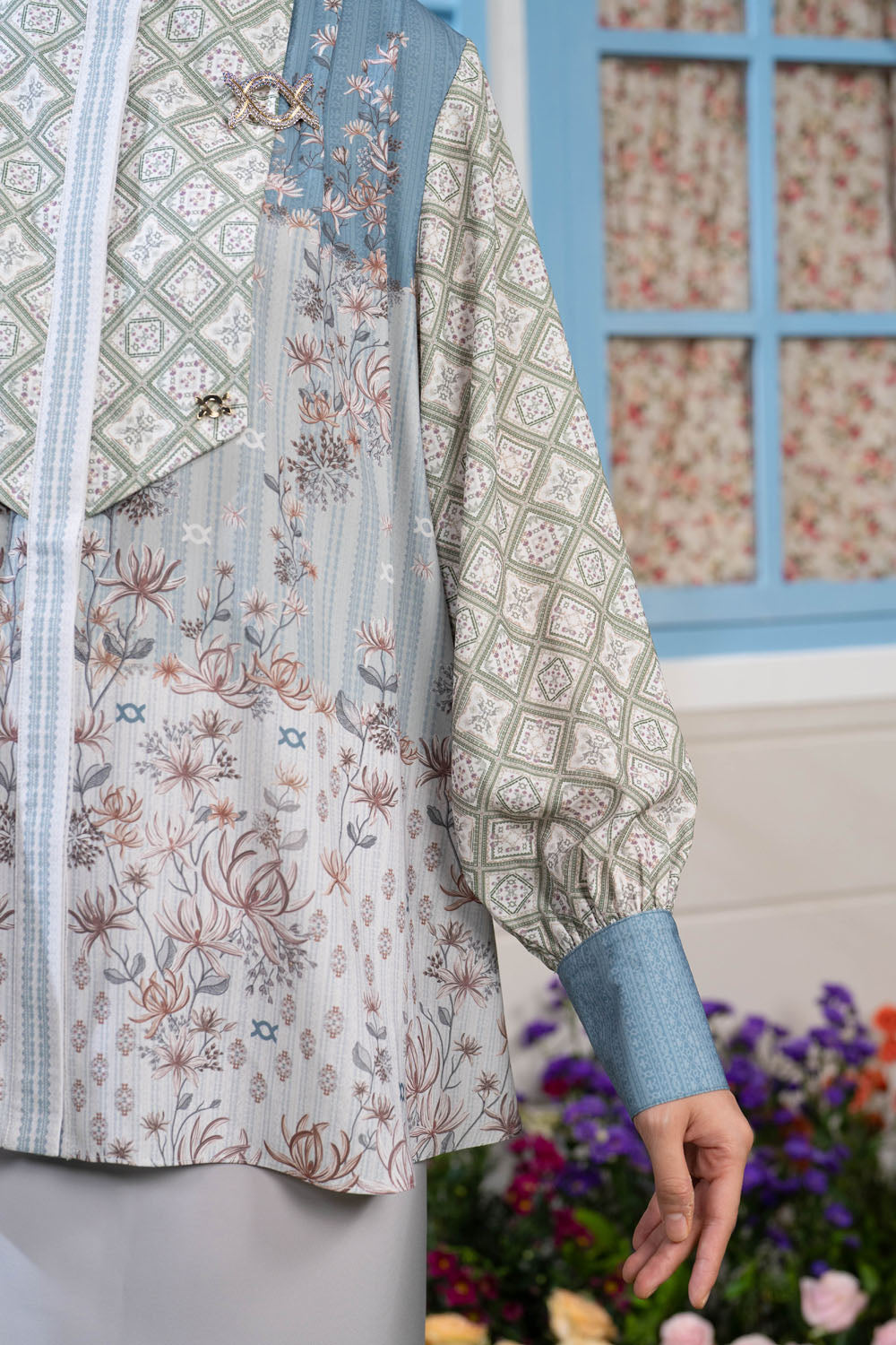 Kartavira Shirt Rinaya