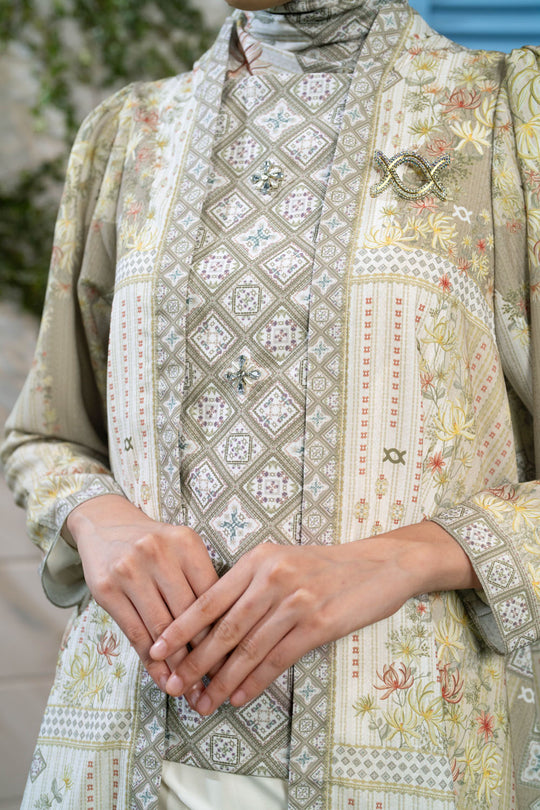 Kartavira Blouse Kanira