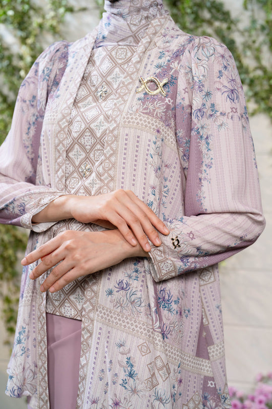 Kartavira Blouse Lasmika