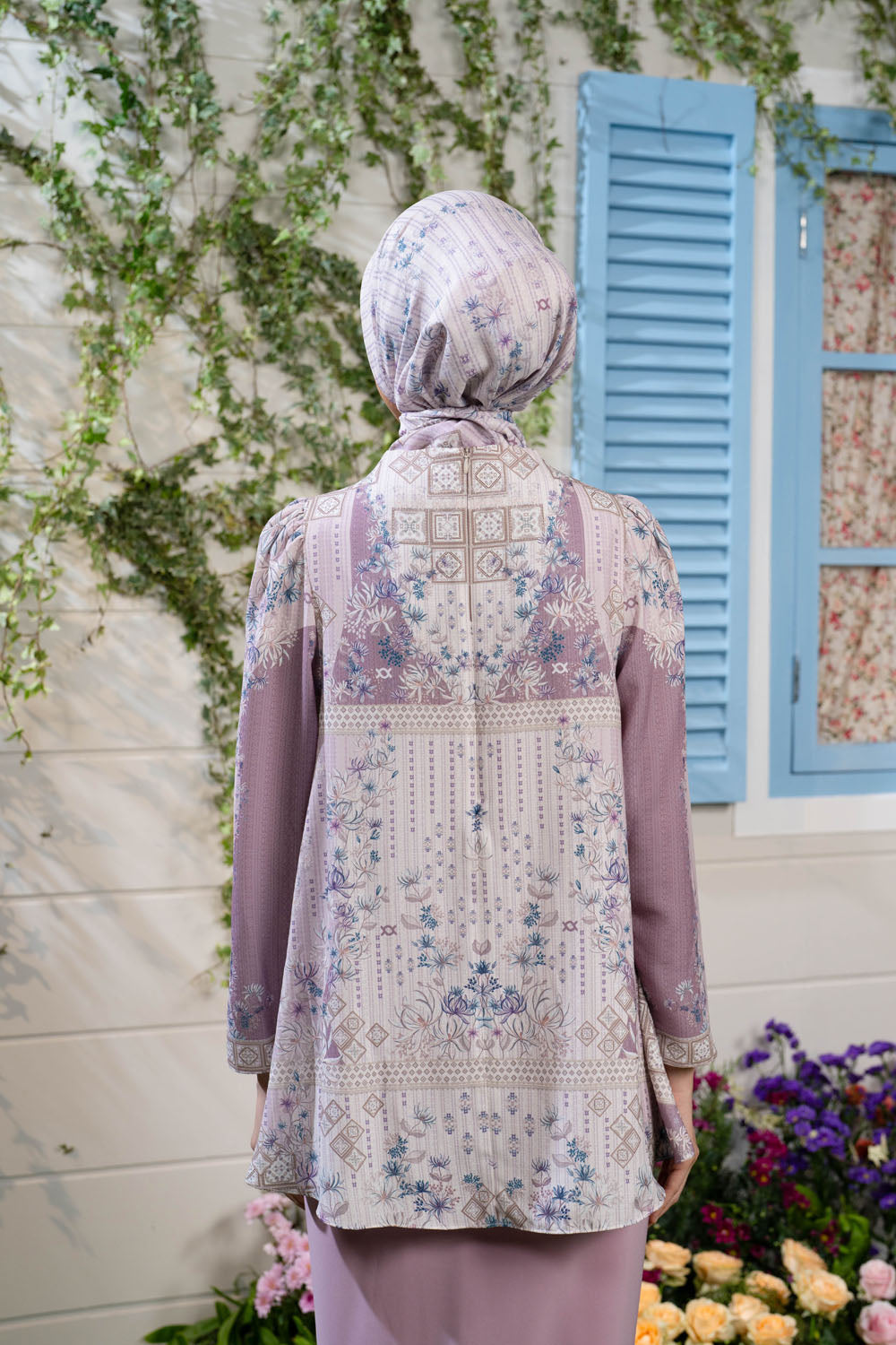 Kartavira Blouse Lasmika