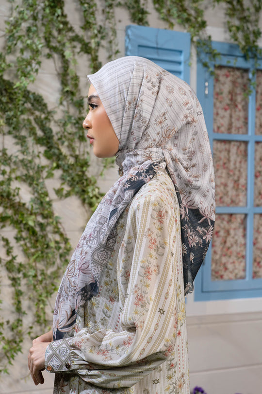 Kartavira Scarf Dhumara