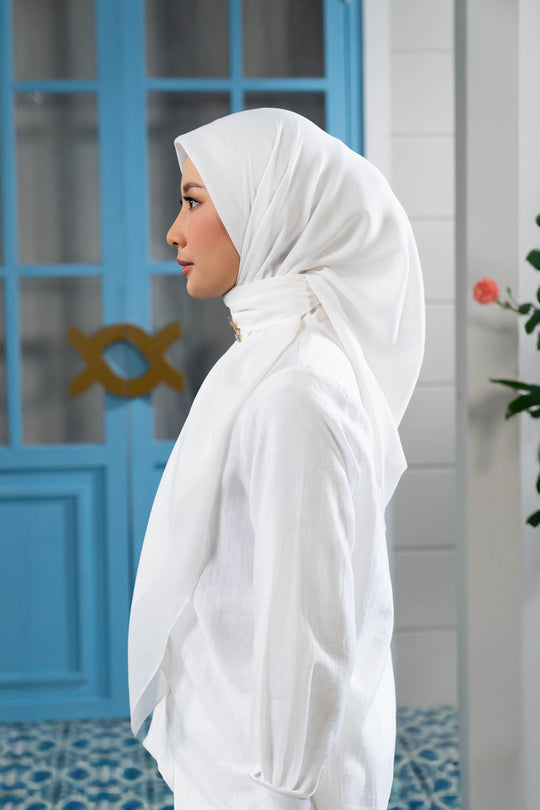 Nura Scarf Snowfield