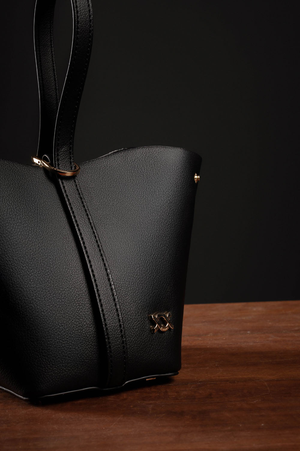 Rowen Handbag Caviar