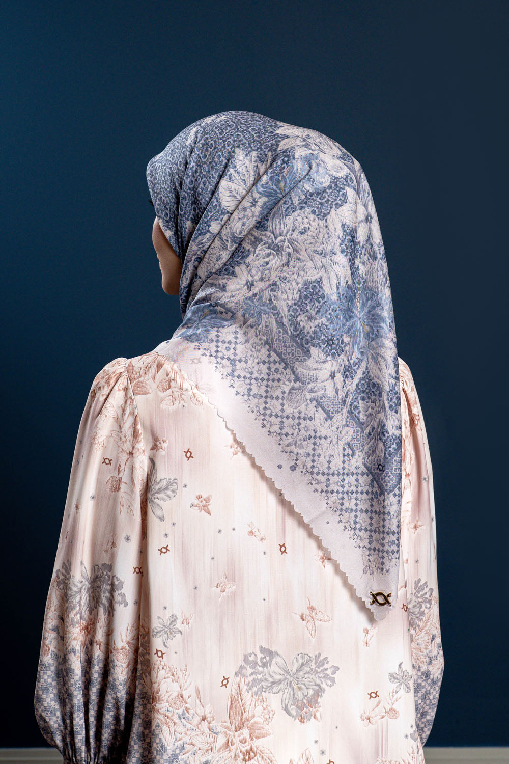 Sappora Scarf Blue Quarry