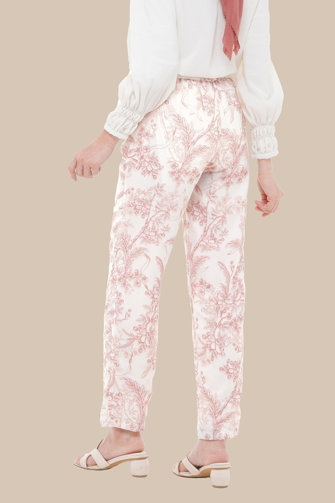 Ruby Pants (Minor) Rosie Blush - Wearing Klamby