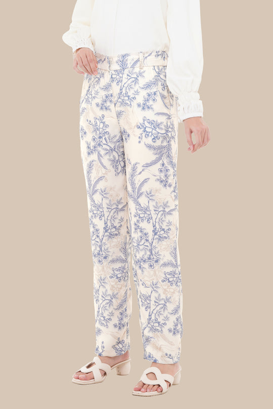 Ruby Pants Classic Blue - Wearing Klamby