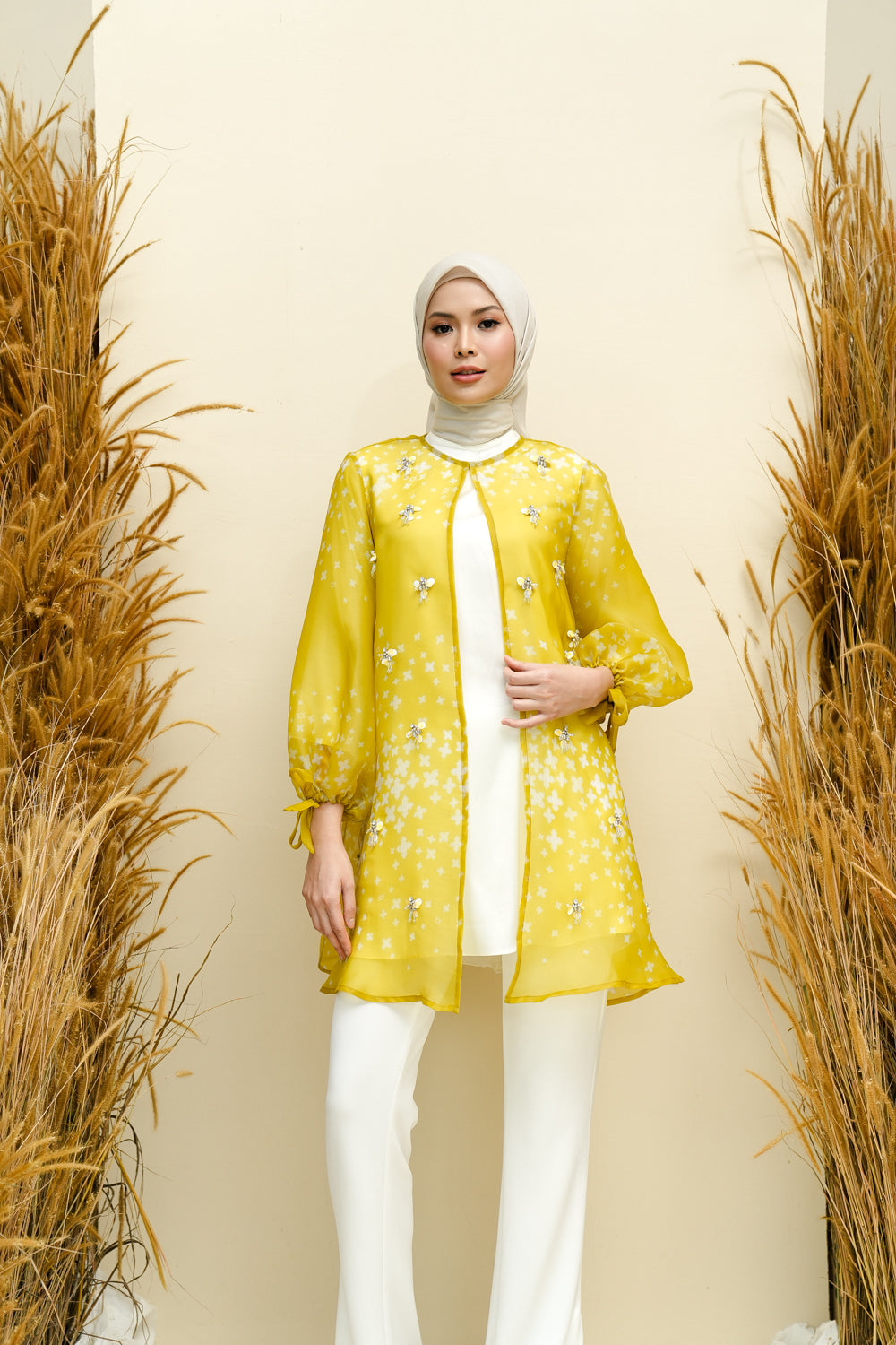 Andaya Outer only with Embellishment Kana