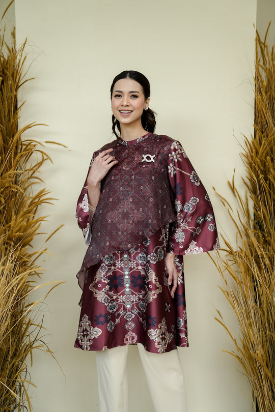 Dumai Tunic (Minor) Adima - Wearing Klamby