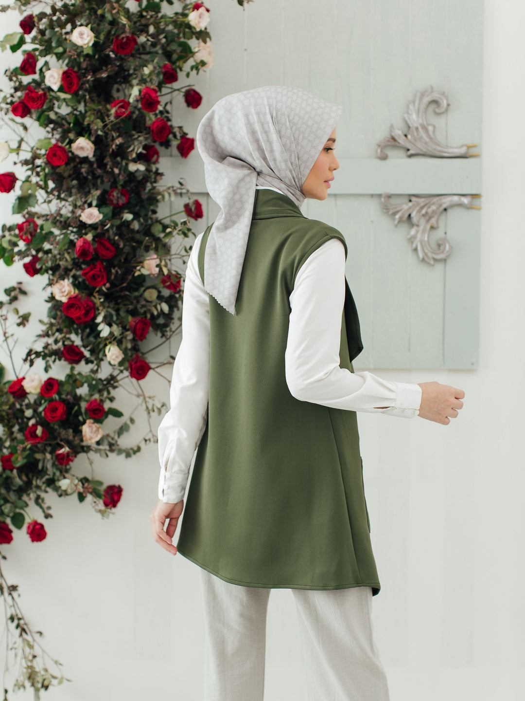 Lucy Outer Olive