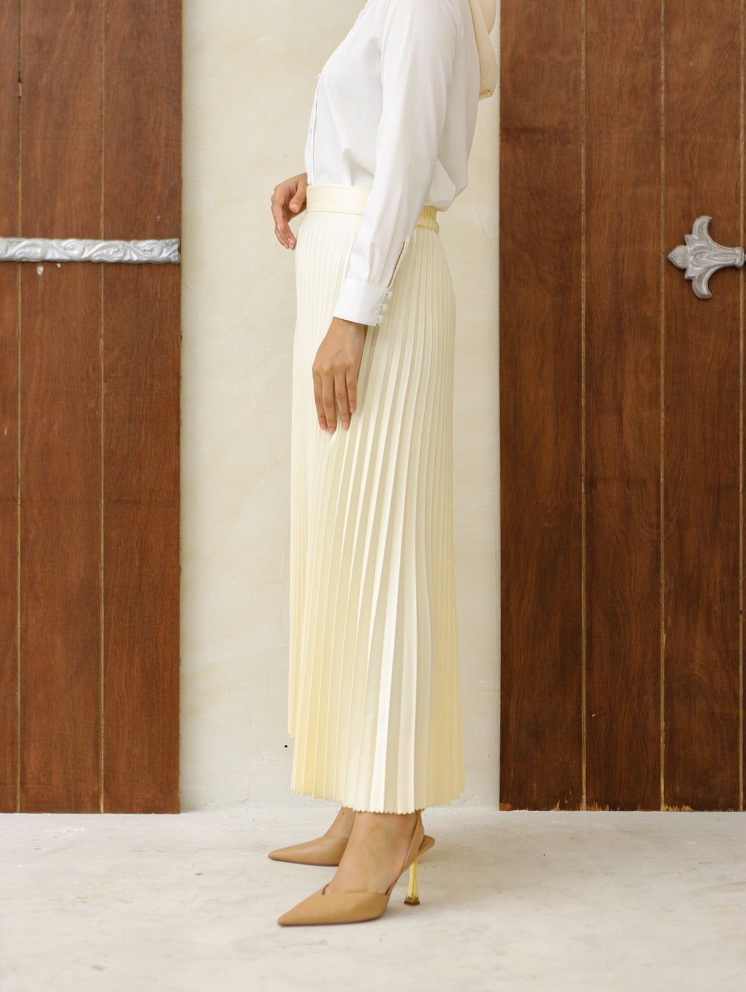 Mika Skirt (Minor) Pearl