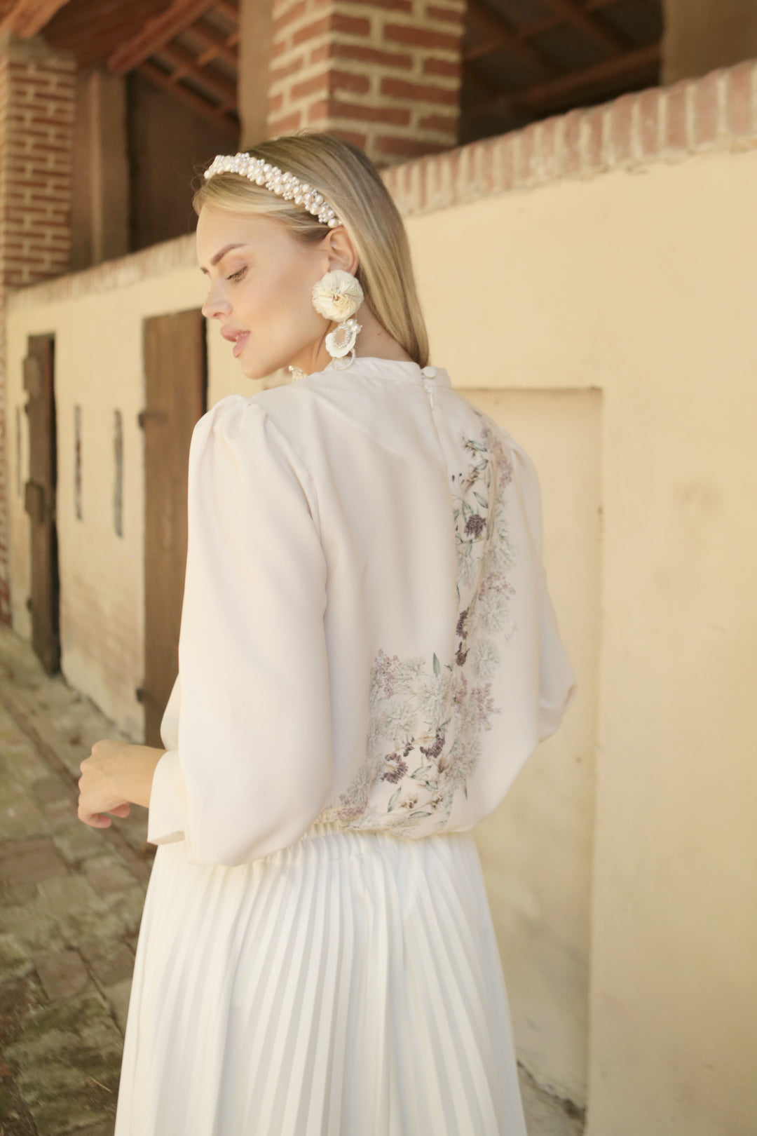 Cassandra Top (Minor) Cream