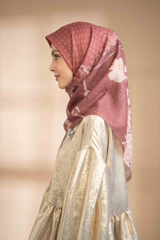 Tilia Scarf Premium Voal Ruby Red