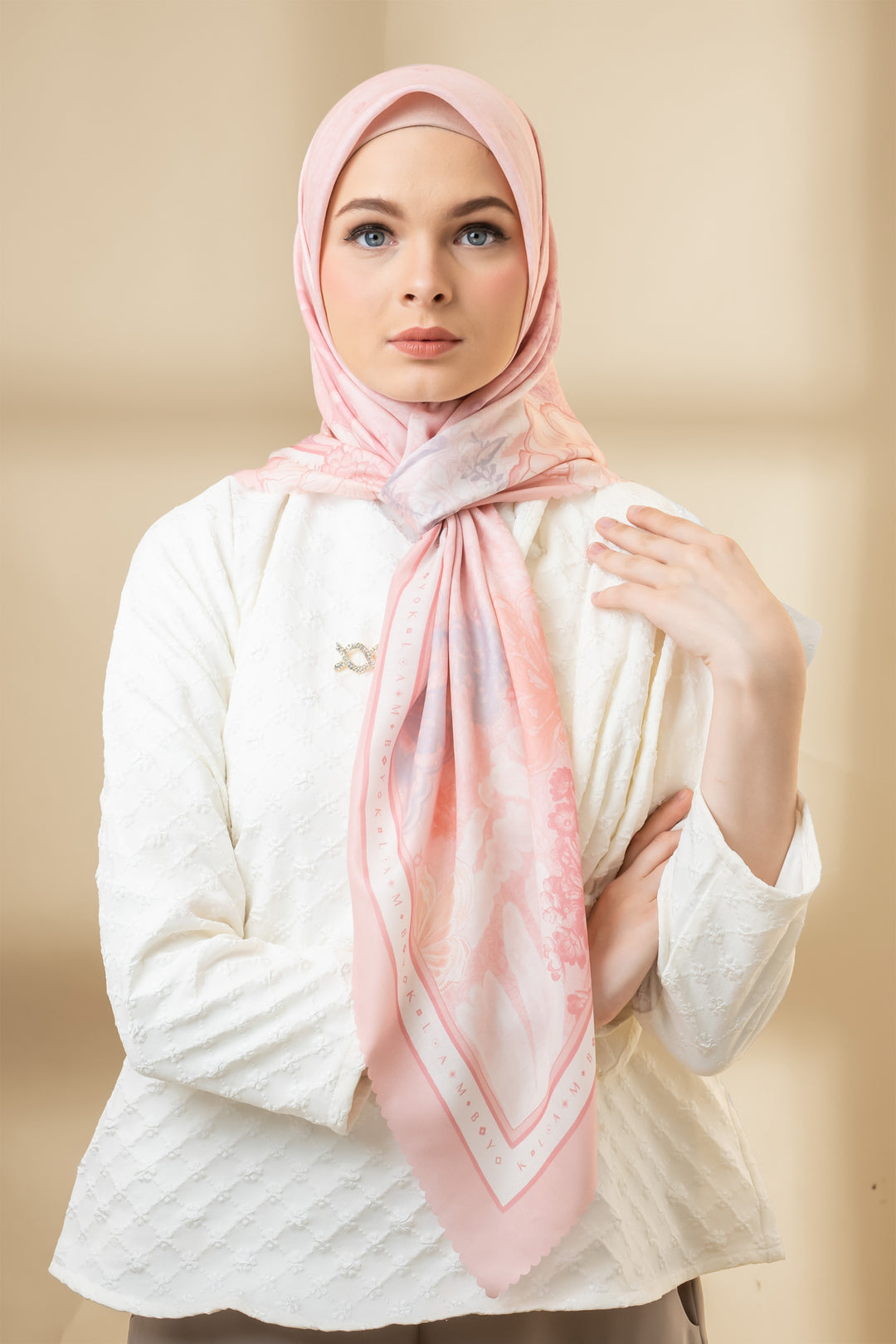Lariangi Scarf Voal Flamingo